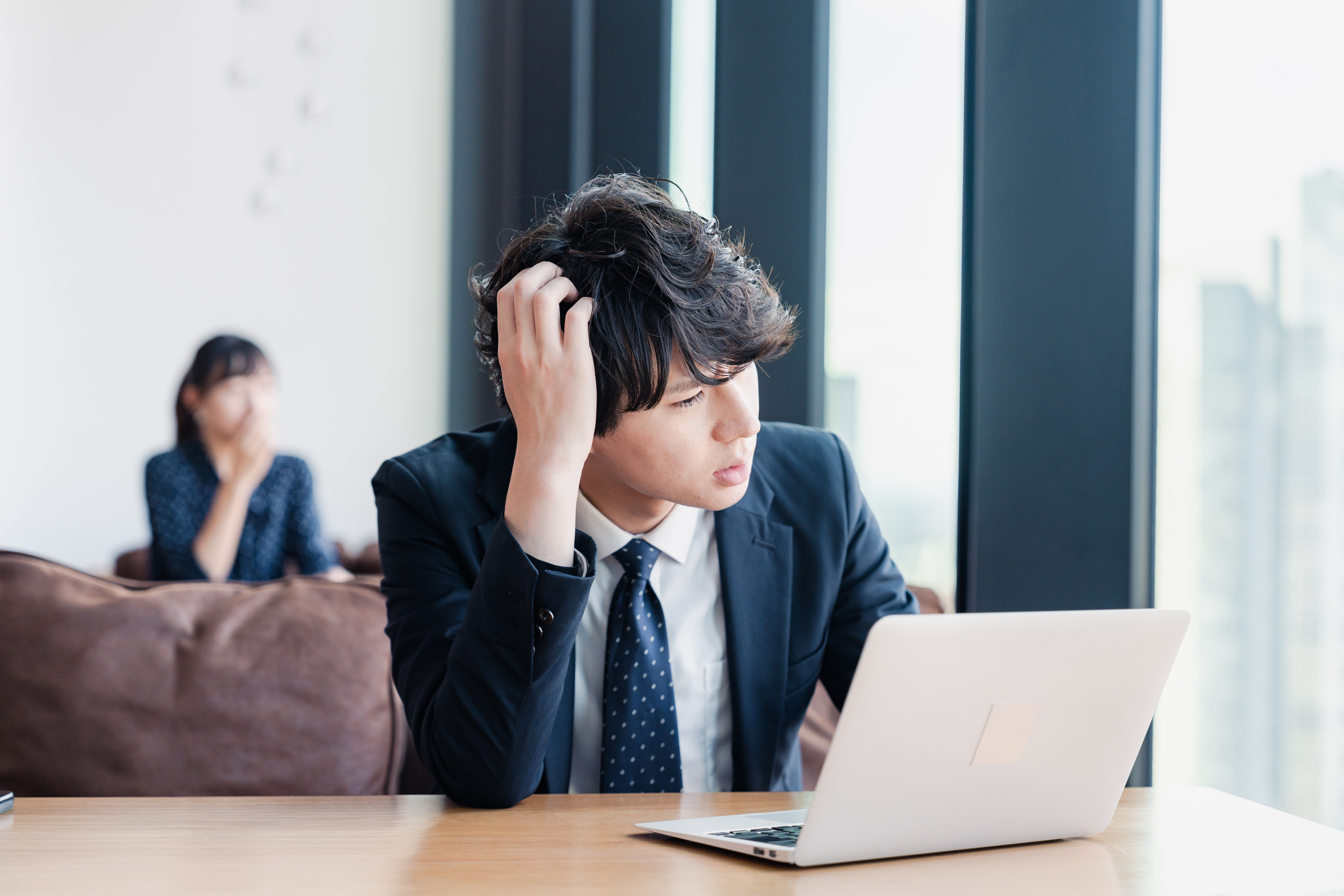 応募したい求人票の内容に、曖昧でよくわからない部分がある。